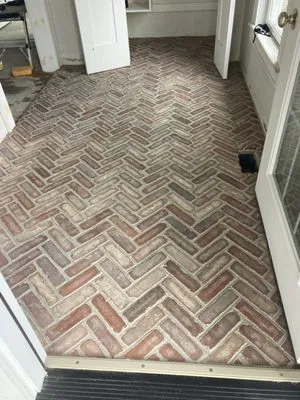 Romeo Landscape Logo