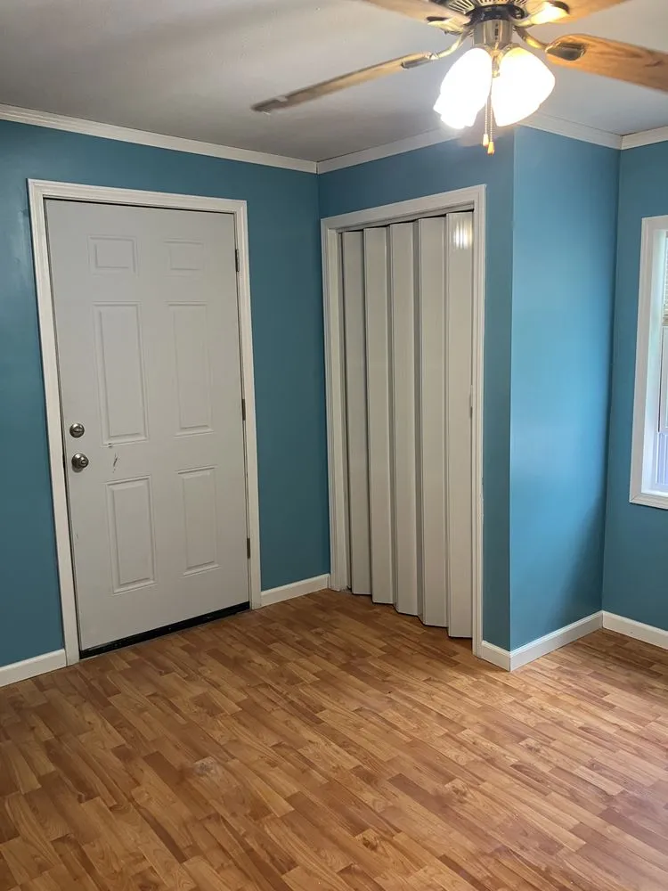 Local lawn care service experts serving Auburn, NY - Romeo Services