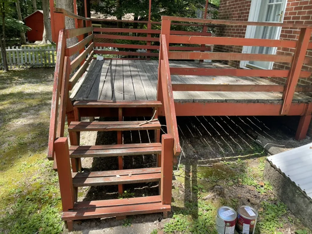 Top-rated landscape design for residential properties in Williamsburg, VA by Romeos Moving & General Services