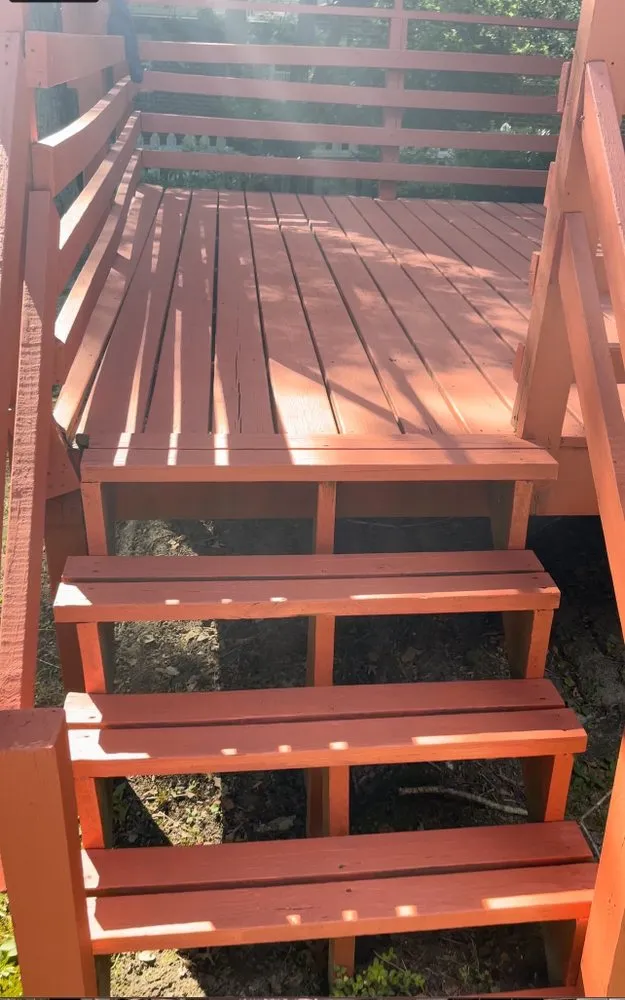 Local yard cleanup service in Williamsburg, VA - Romeos Moving & General Services