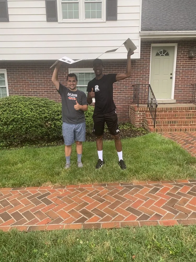 Affordable residential landscaping near you in Williamsburg, VA by Romeos Moving & General Services