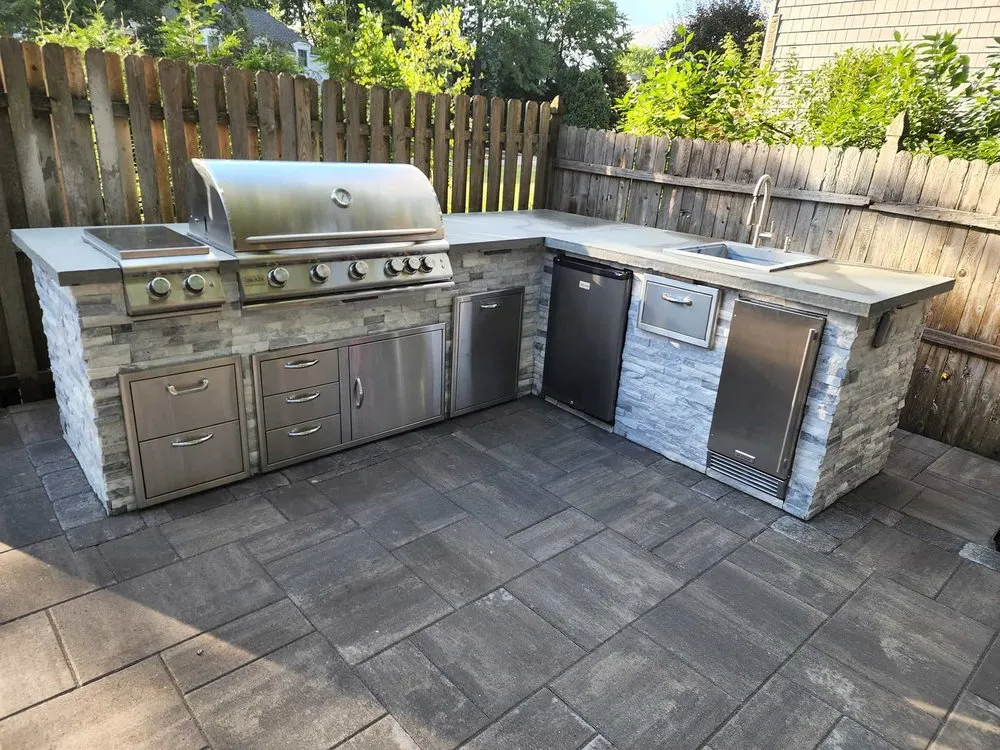 Custom garden landscaping in Morristown, NJ - Romero Brothers