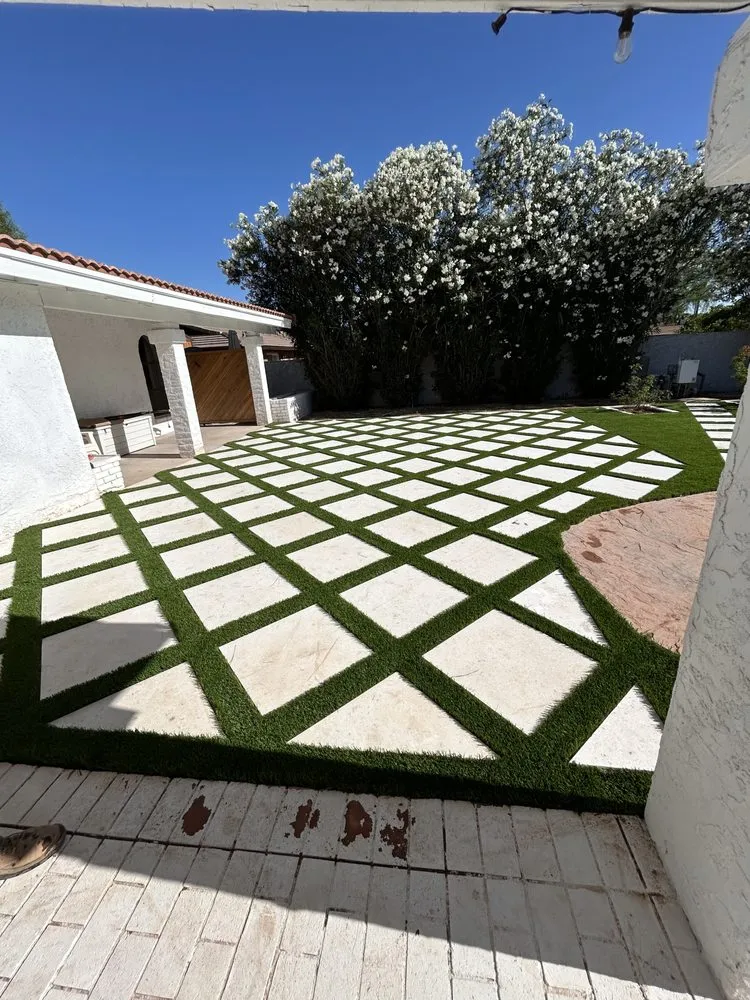 Reliable lawn mowing service experts serving Phoenix, AZ - Romero L Landscaping