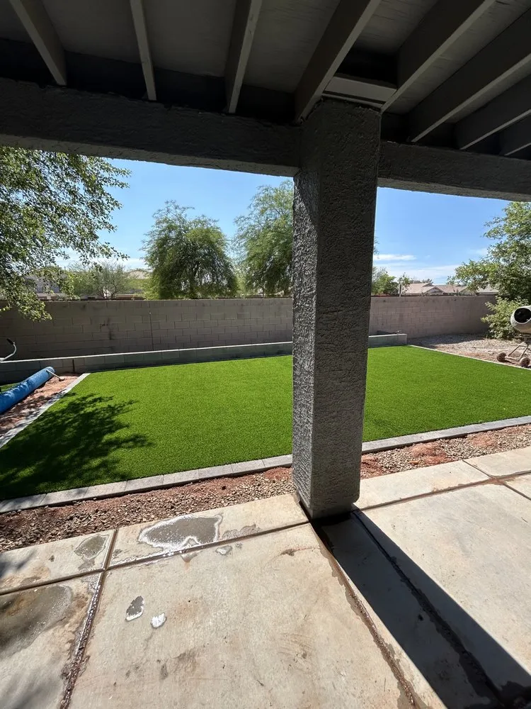 Top-rated yard cleanup service for homes across Phoenix, AZ - Romero L Landscaping