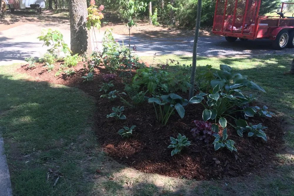 Affordable lawn mowing service for year-round maintenance across Huntsville, AL - Romero Landscaping & Lawn Care