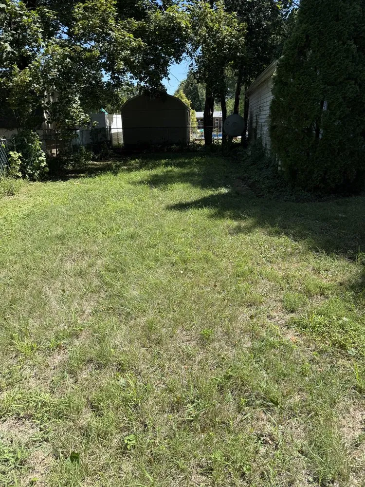 Professional lawn mowing service near you in Bloomingdale, NJ by Romero Landscaping