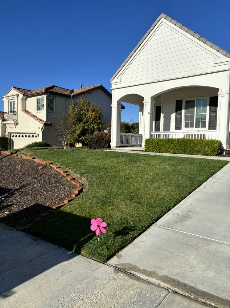 Custom residential landscaping in Menifee, CA by Romero Landscaping