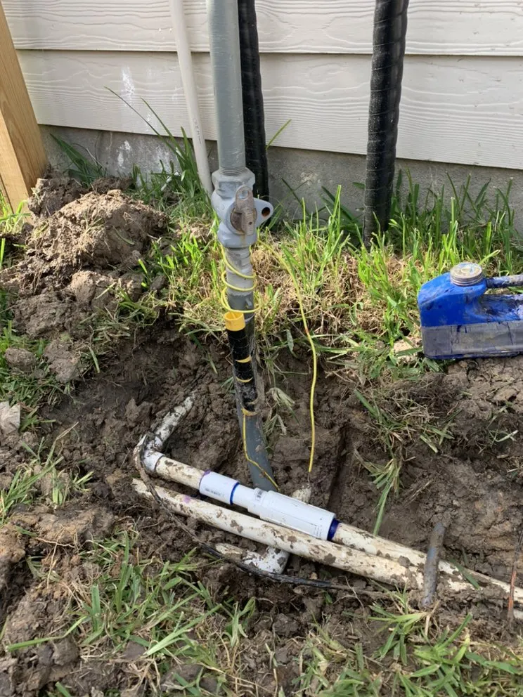 Expert yard maintenance experts serving Houston, TX - Romero Lanscaper