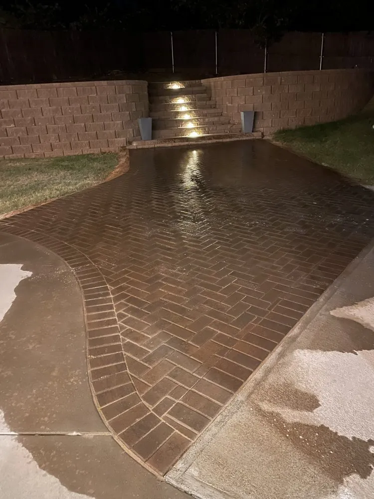 Professional garden landscaping experts serving Clinton, OK - Romero Pavers & Construction