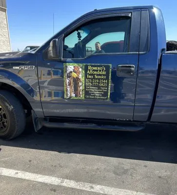 Romeros Affordable Tree Service Logo