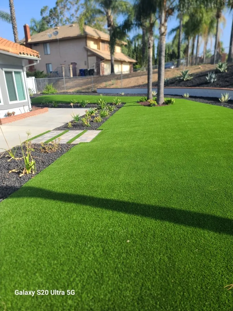 Reliable landscaping services experts serving Orange, CA - Romero's Tree & Landscaping Services