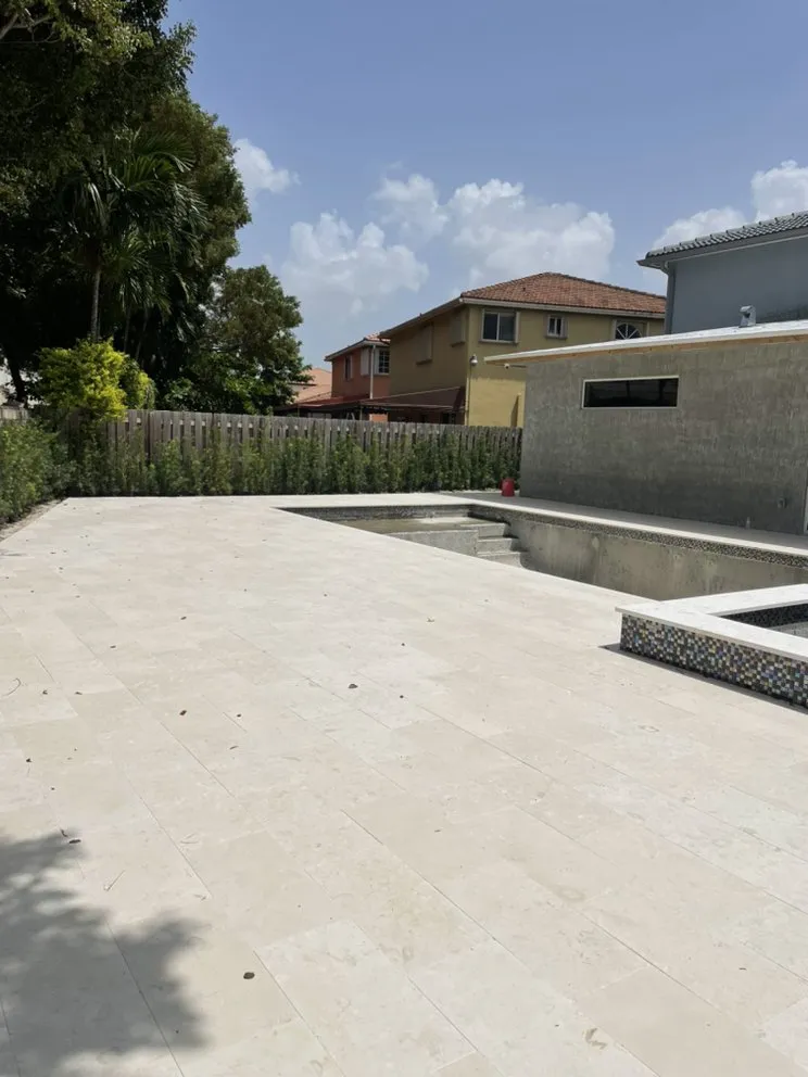 Expert landscape installation in Miami, FL by Romex Maintenance