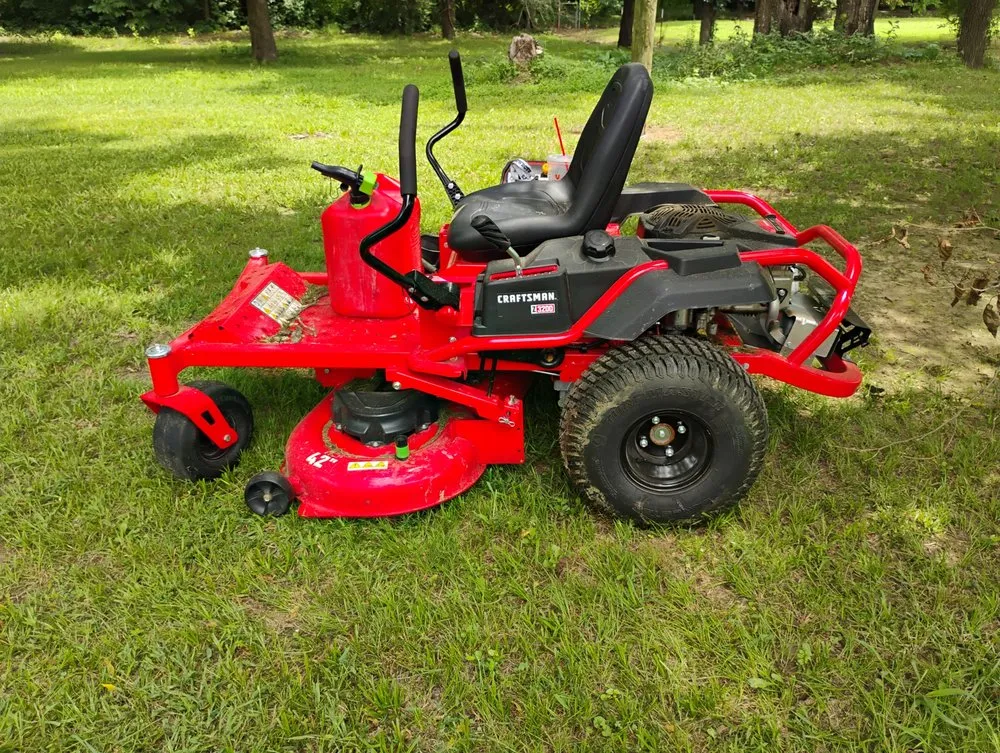 Expert yard cleanup service in Fort Smith, AR - romines Landscaping and lawn services