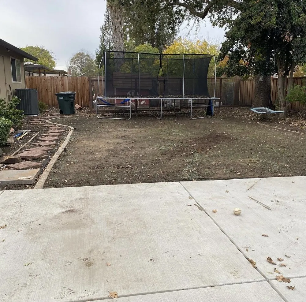 Trusted lawn care service near you in Pittsburg, CA by Román Garden Service