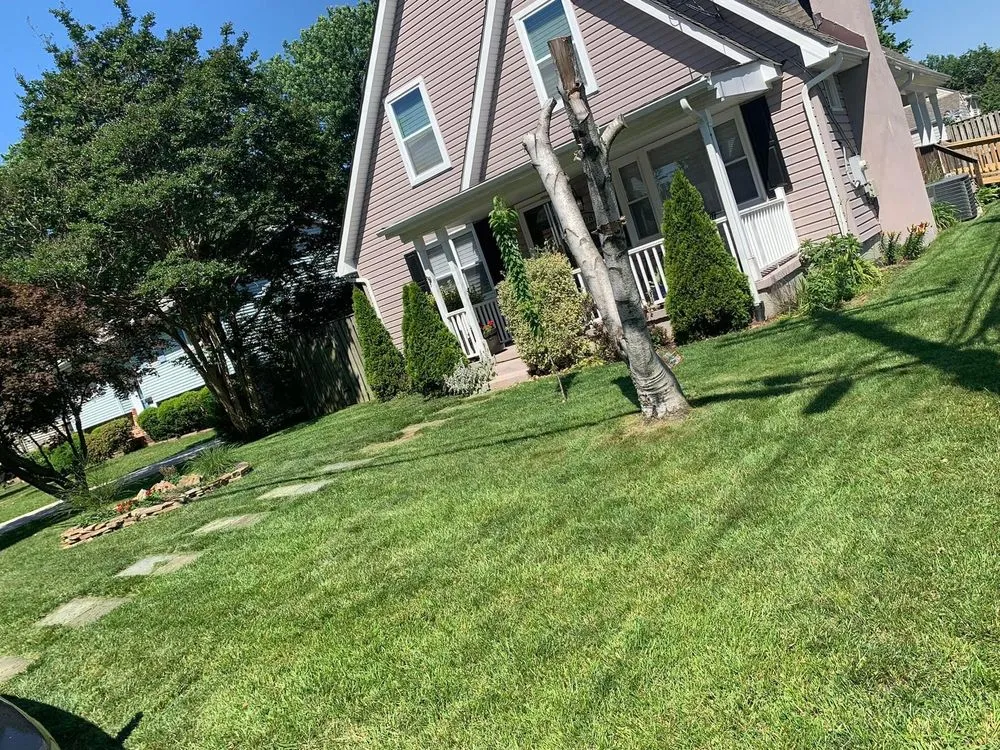 Trusted garden landscaping in Pasadena, MD by Romon’s Lawncare