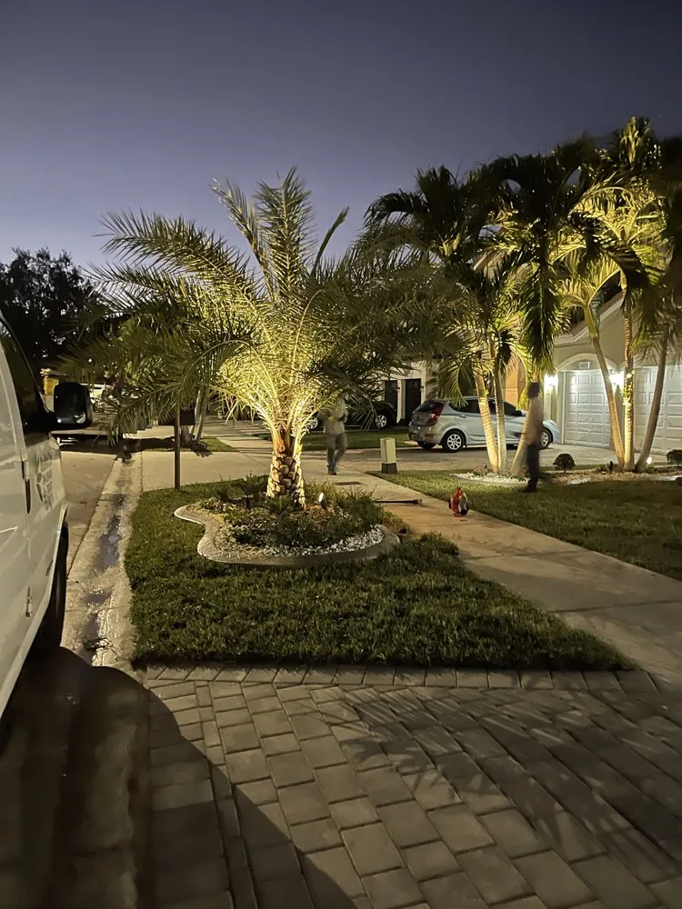 Expert landscaping services in Kendall, FL by Romy Landscaping Design & Borders