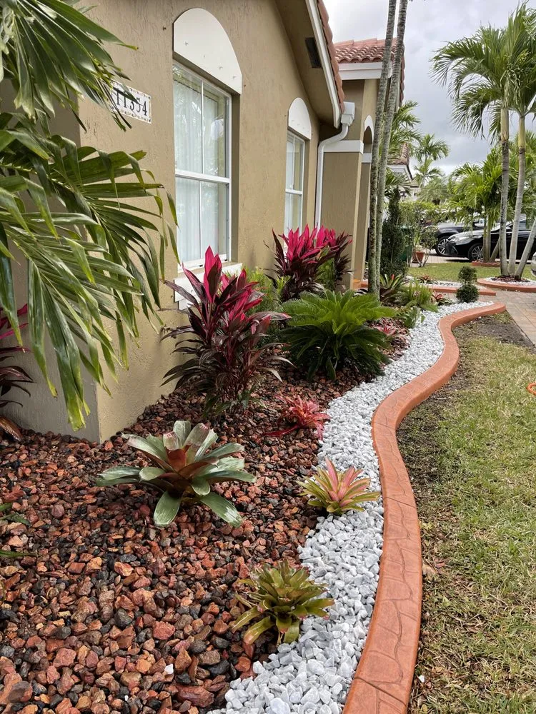 Reliable lawn mowing service experts serving Kendall, FL - Romy Landscaping Design & Borders