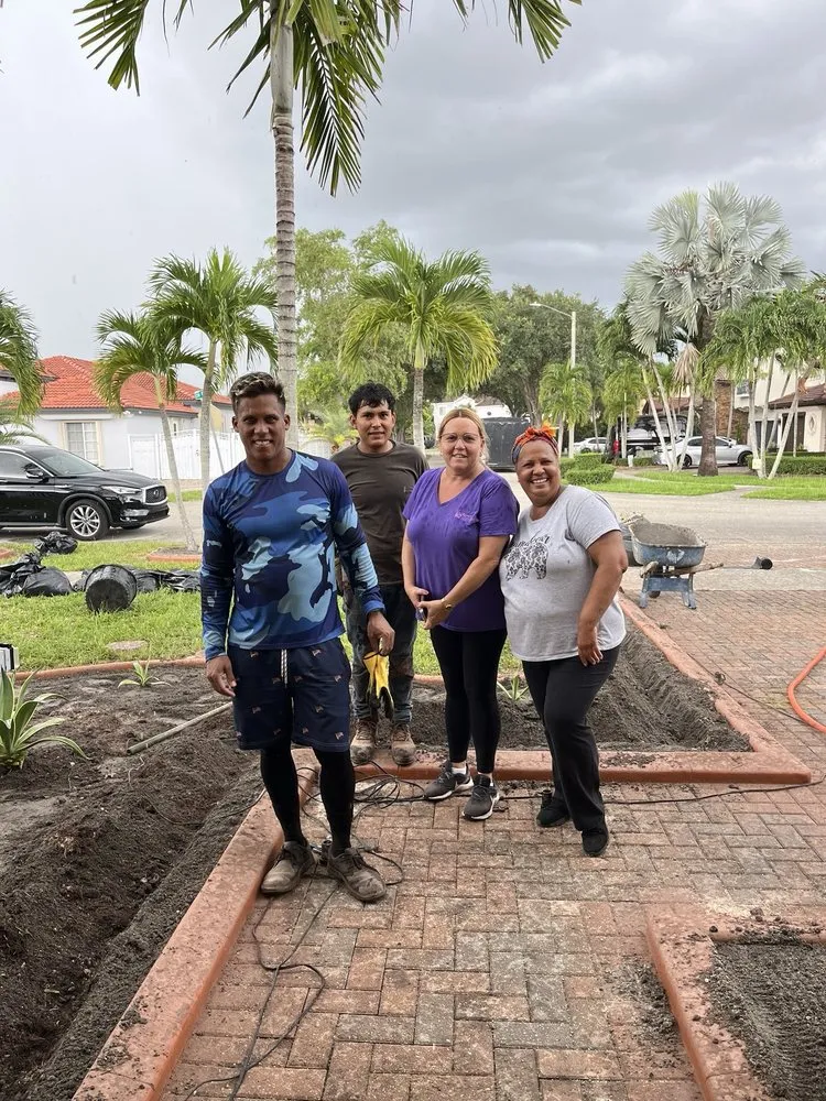 Expert yard maintenance for residential properties in Kendall, FL by Romy Landscaping Design & Borders