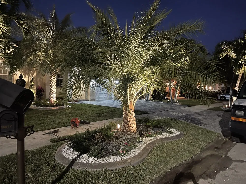 Professional garden landscaping for homes in Kendall, FL by Romy Landscaping Design & Borders