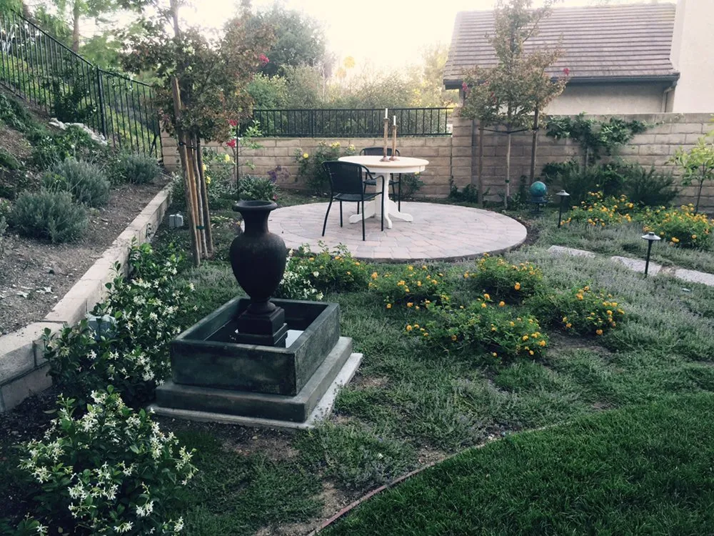Professional yard cleanup service experts serving Camarillo, CA - Ron Hoelting Landscaping