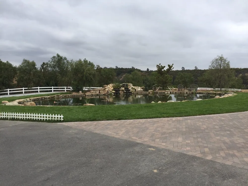 Top-rated landscaping services for residential properties in Camarillo, CA by Ron Hoelting Landscaping