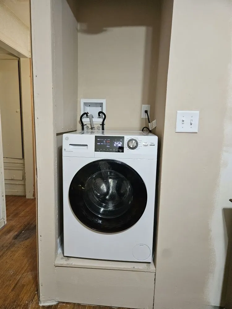 Expert yard maintenance near you in Mason City, IA by Ron the Handyman