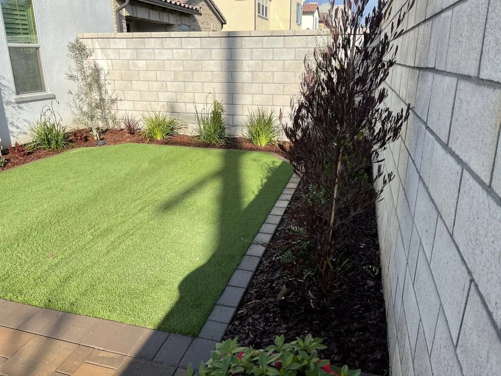 Affordable lawn mowing service in Pomona, CA - Ronces Construction