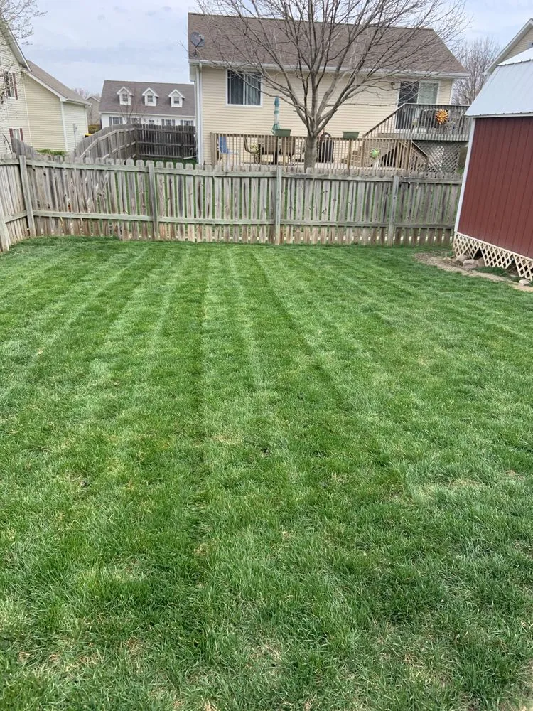 Local residential landscaping for homes in Ankeny, IA by Rondomow