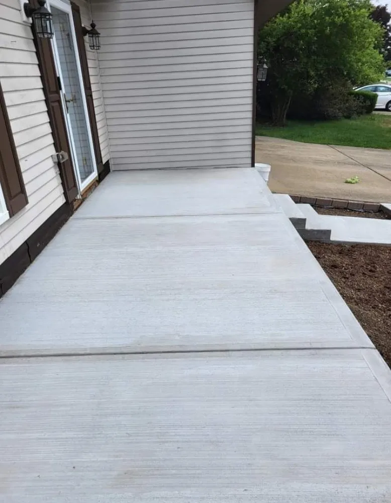 Local garden landscaping in Monroeville, PA by Roney Construction