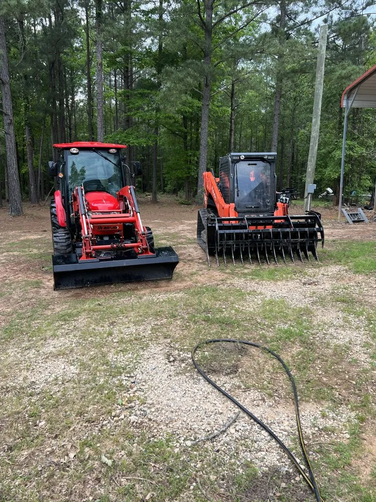 Trusted lawn care service in Rising Star, TX by Ronnie Evans Mulching & Land Clearing