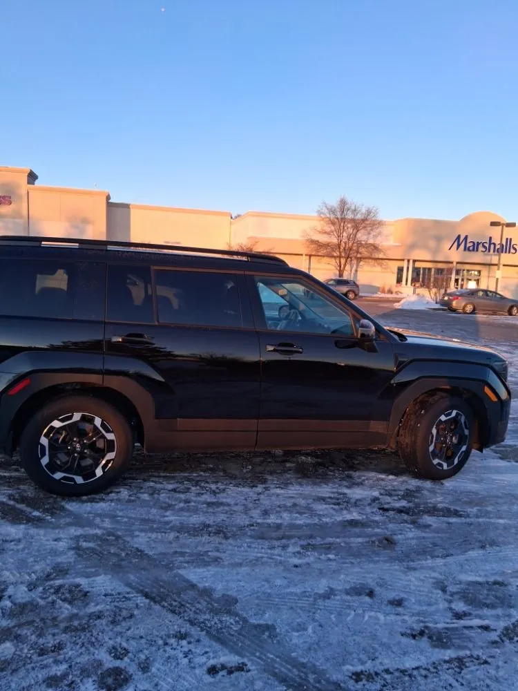 Local garden landscaping experts serving Milwaukee, WI - Ron's Lawn Care