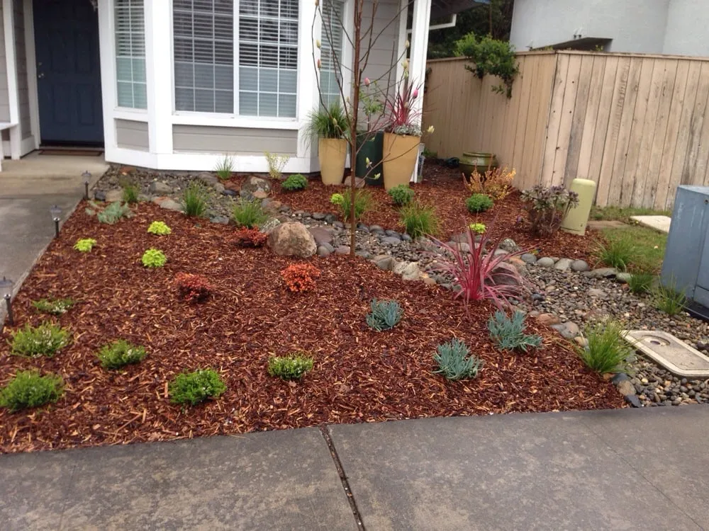 Reliable lawn mowing service experts serving Sacramento, CA - Roo Landscaping and Garden Care