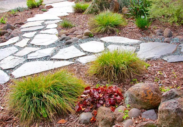Custom landscape design experts serving Sacramento, CA - Roo Landscaping and Garden Care
