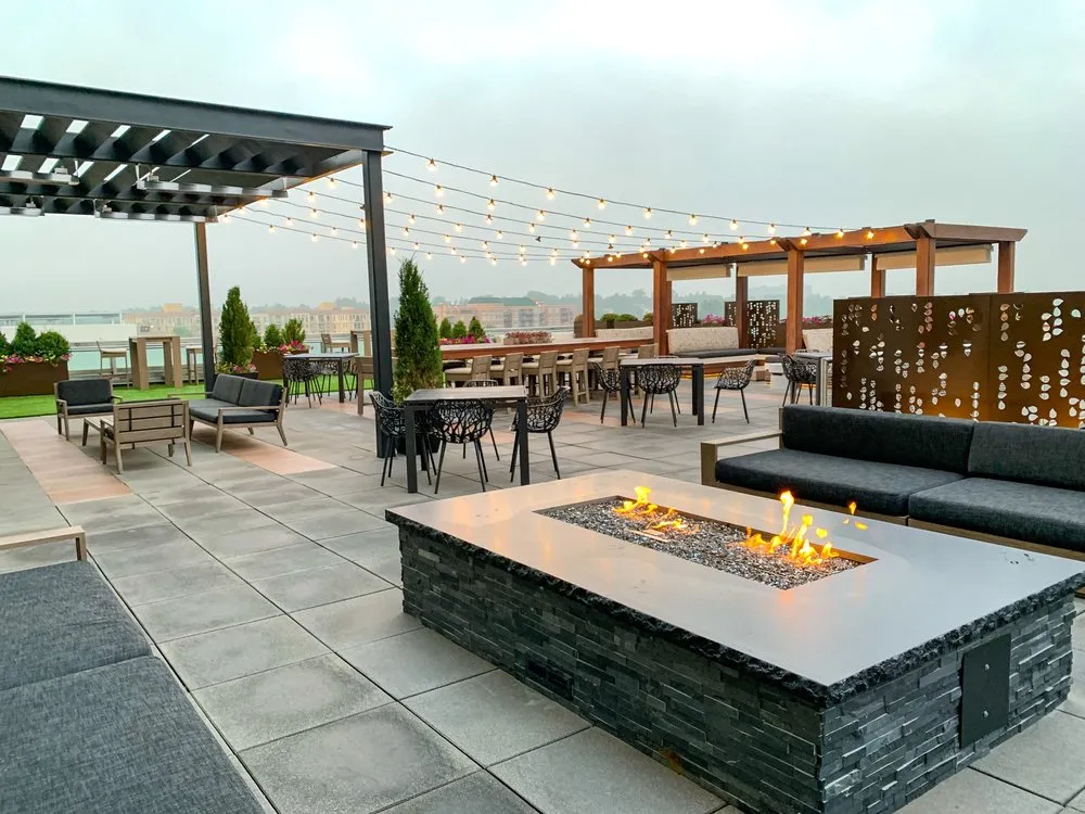 Expert outdoor landscaping experts serving Denver, CO - Roof Deck and Garden
