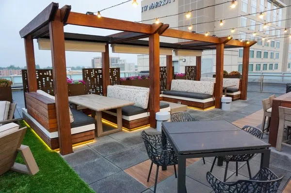 Roof Deck and Garden Logo