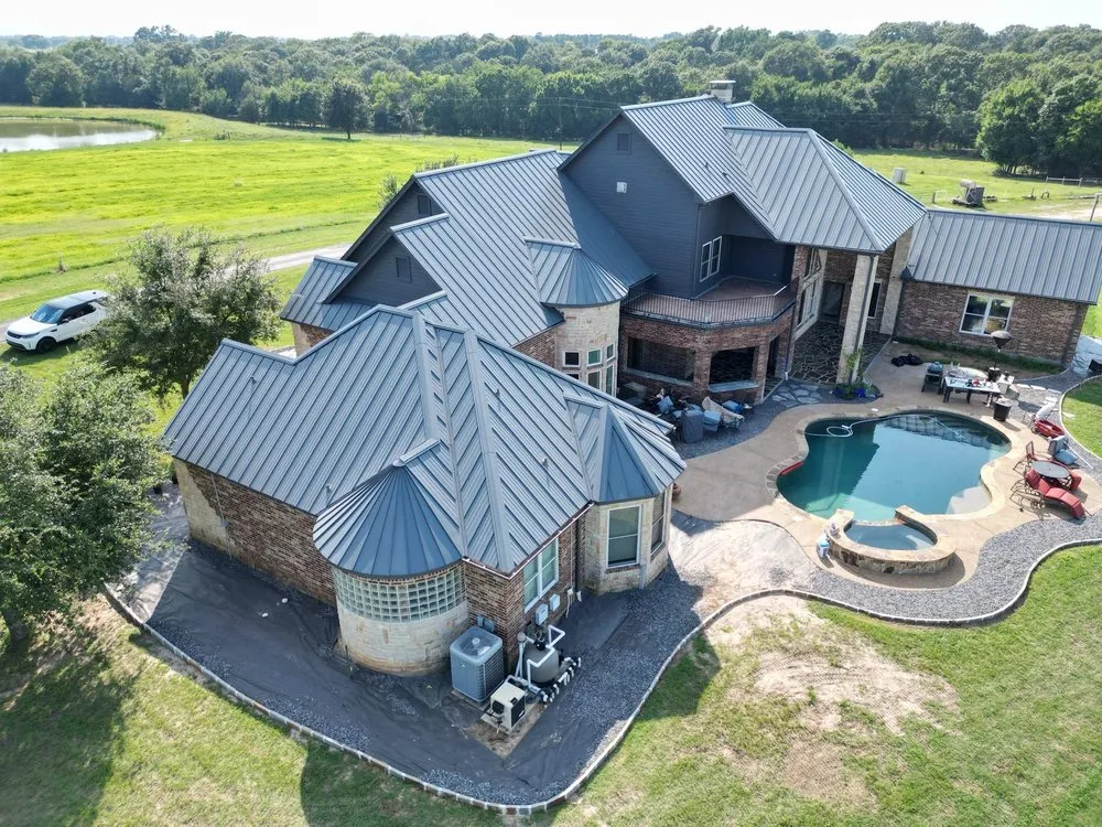 Affordable lawn care service experts serving Rockwall, TX - Roofs by Peterson