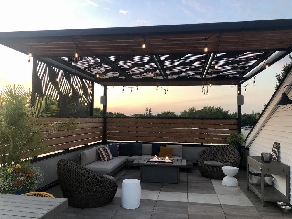 Affordable yard cleanup service in Chicago, IL - Rooftopia