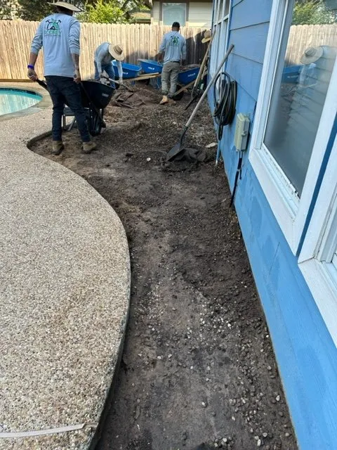 Top-rated garden landscaping near you in Tomball, TX by Rooney Residential Services