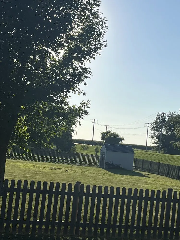 Expert yard maintenance experts serving Johnsburg, IL - Roos Lawn Care