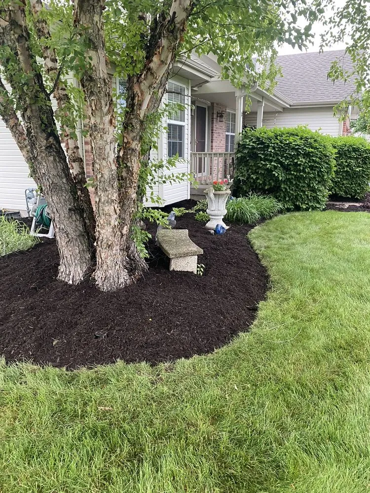 Affordable yard maintenance with custom design in Johnsburg, IL by Roos Lawn Care
