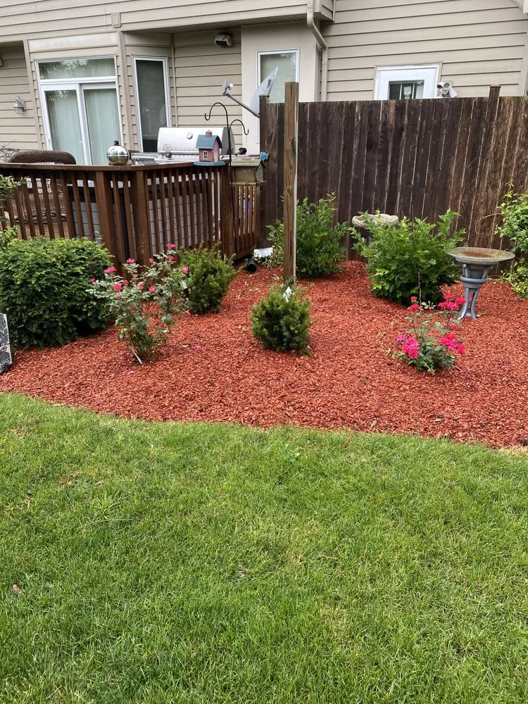 Trusted garden landscaping experts serving Johnsburg, IL - Roos Lawn Care