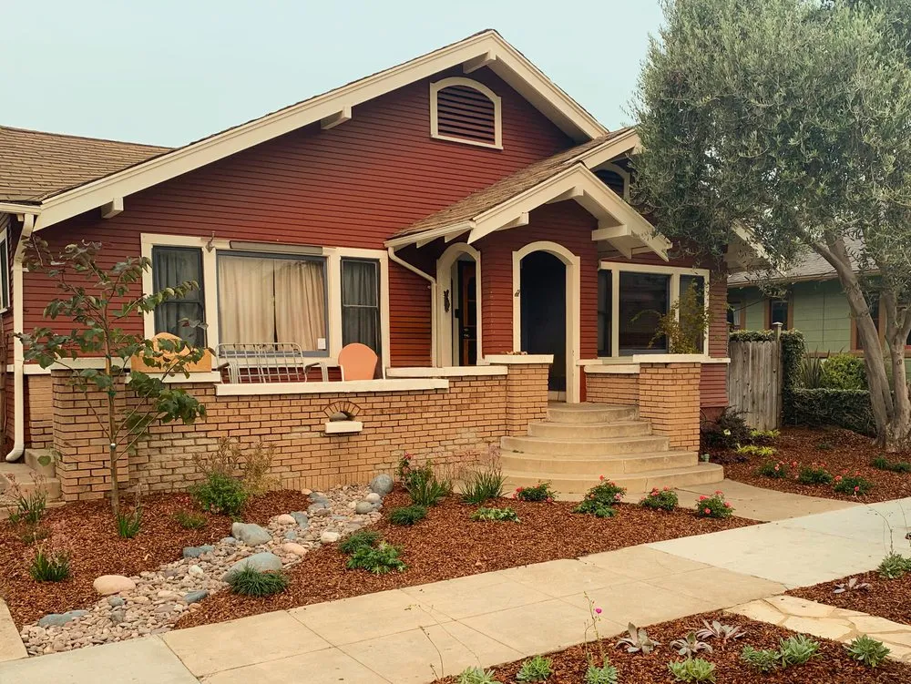 Custom yard maintenance experts serving Long Beach, CA - Root & Branch Landscapes