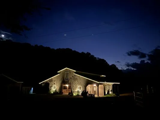 Rooted Lawncare Logo