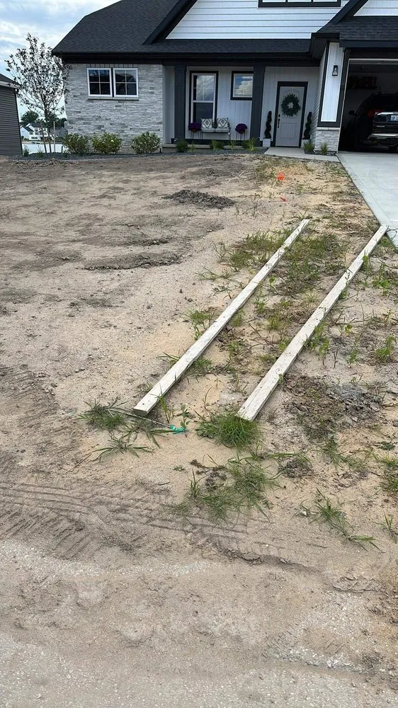 Expert landscaping services in Battle Creek, MI - Rooted Sod