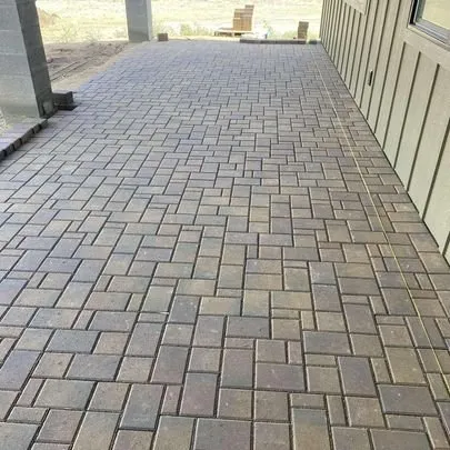 Professional outdoor landscaping in Prescott Valley, AZ by Roots and Rocks Landscaping