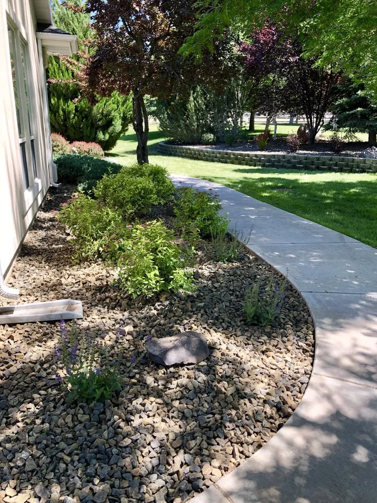 Professional landscaping services experts serving Twin Falls, ID - Roots Landscape