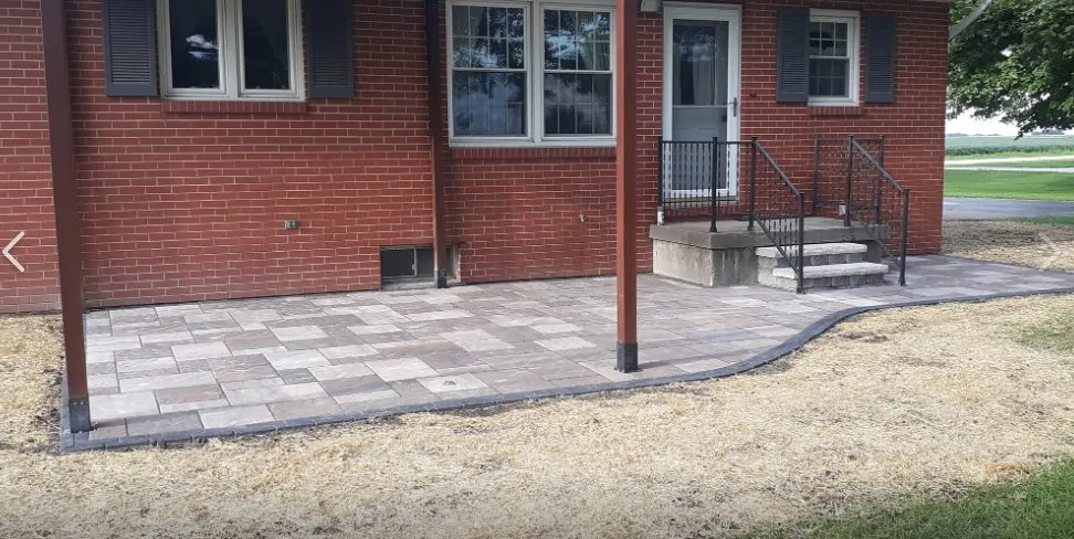 Custom yard maintenance in Cerro Gordo, IL - Roots Landscaping & Lawn Care