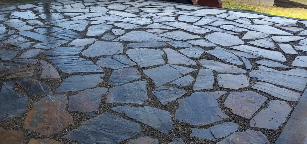 Professional yard maintenance for homes across Easley, SC - Root's Landscaping