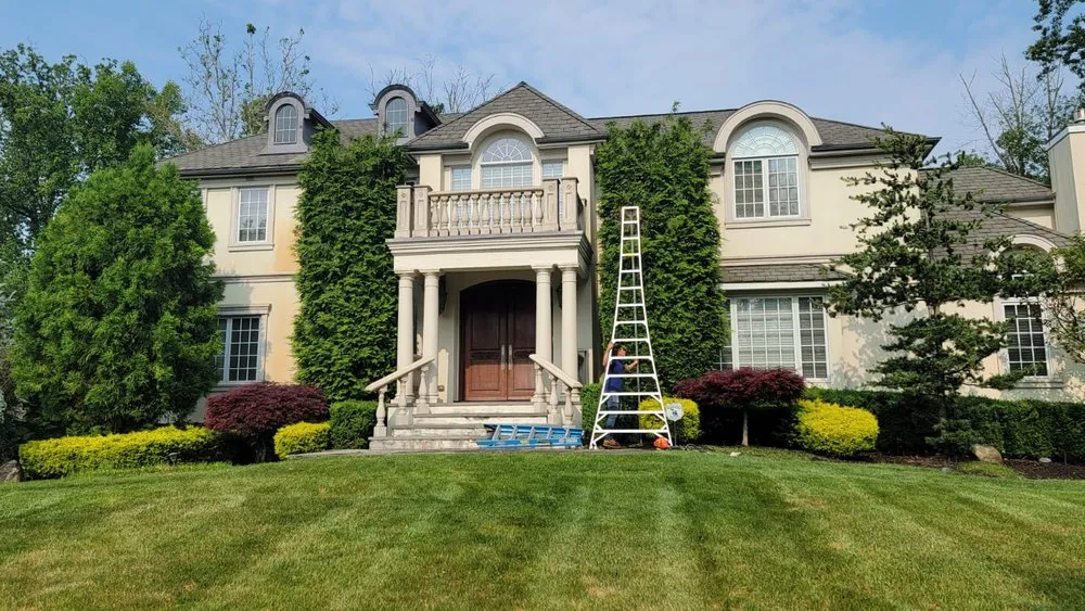 Reliable landscaping services experts serving Hackensack, NJ - Roots Landscaping