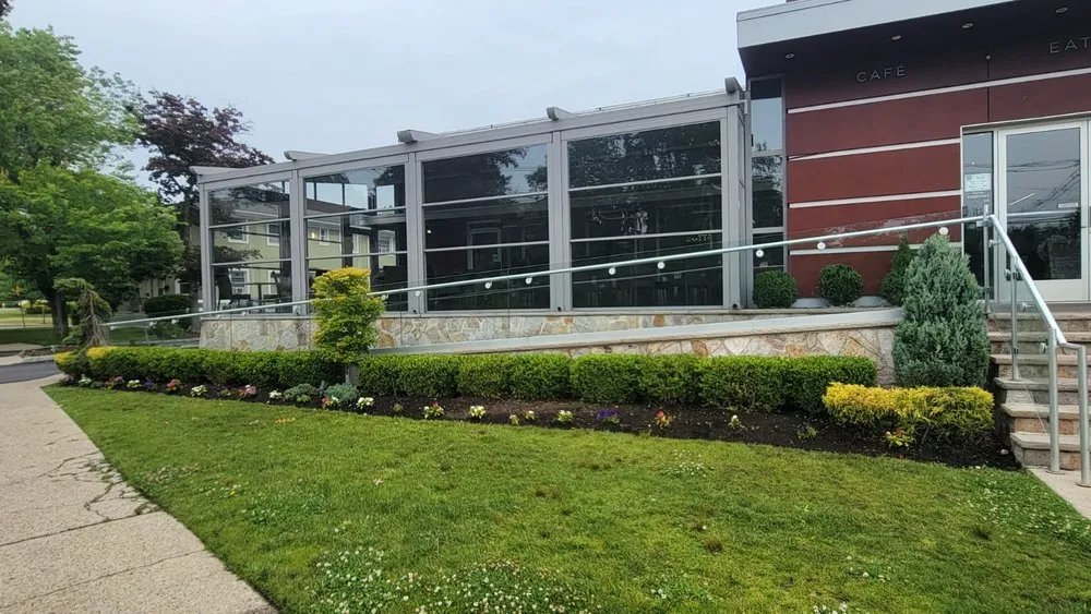 Professional yard maintenance in Hackensack, NJ - Roots Landscaping